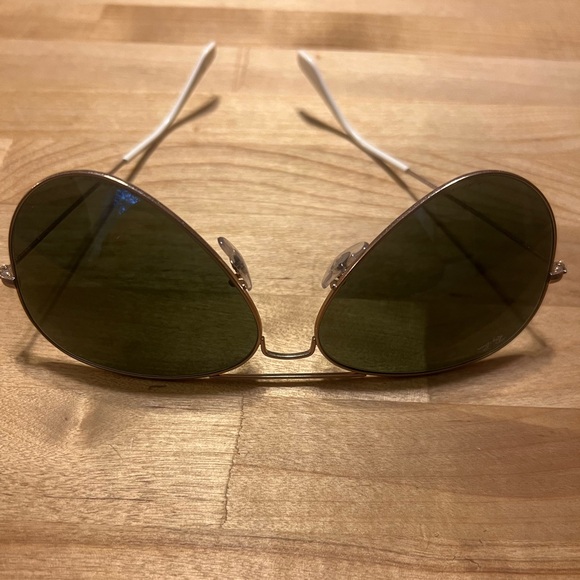 Ray-Ban RB3025 Aviator Sunglasses copper with white temple tips - Picture 3 of 6